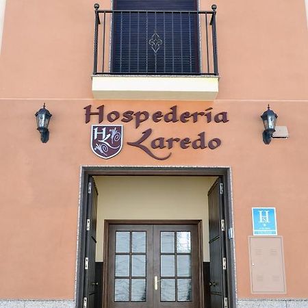 Hospederia Laredo Hotel La Carlota Exterior photo